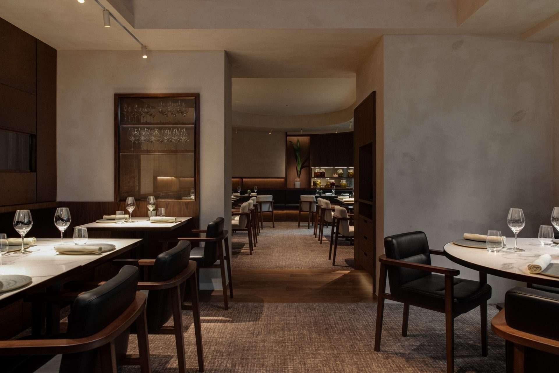 Feuille Michelin restaurant Hong Kong for The Spring Collection 2026 by All4Chefs